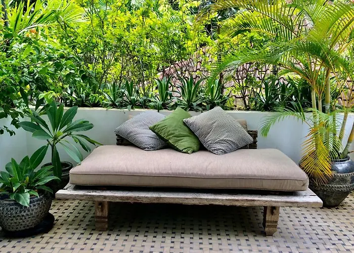 Villa Melon Bed & Breakfast